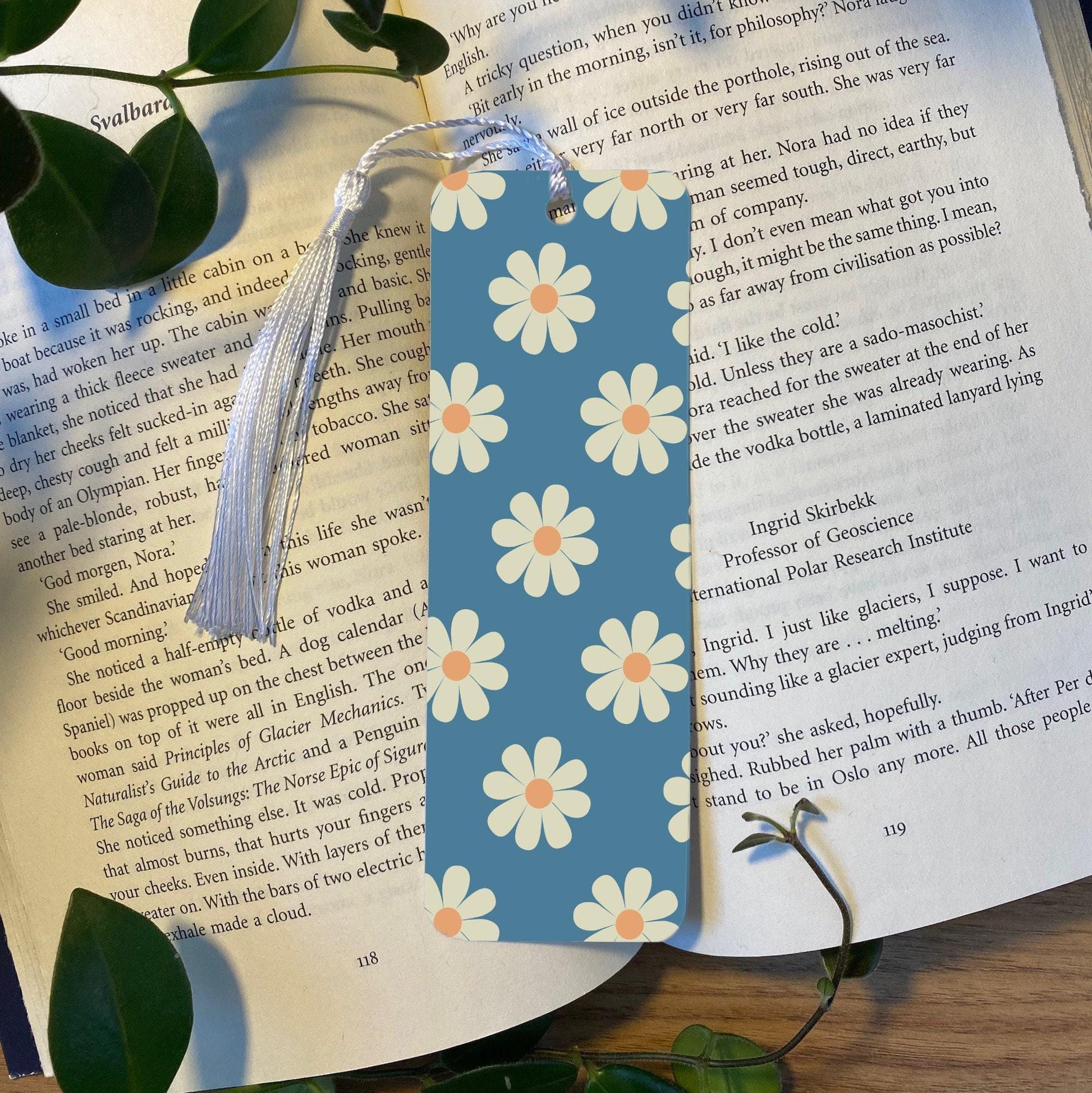 Floral Bookmark, Daisy Design (Handmade Book Lover Gift) bookmark by Magic & Meaning