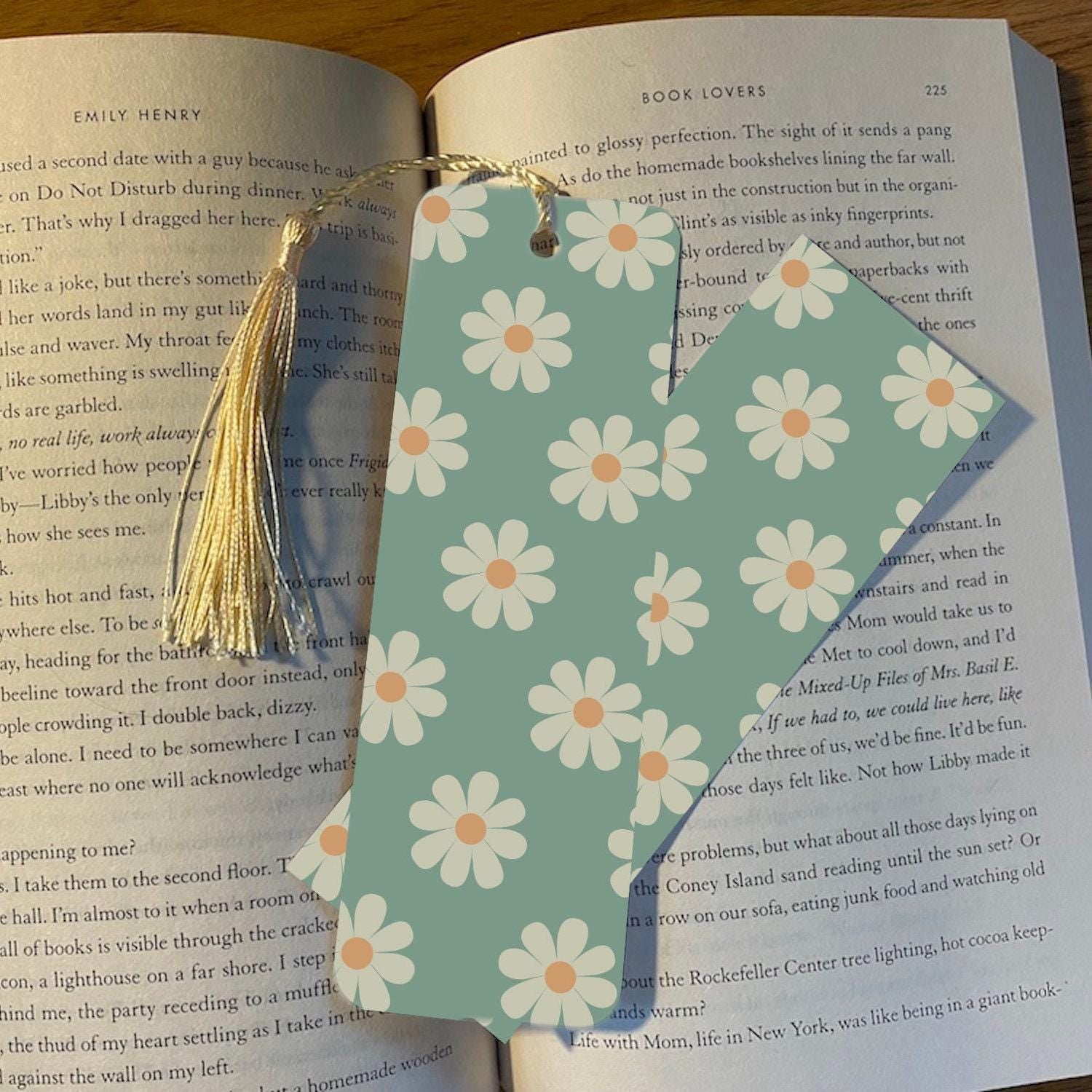 Floral Bookmark, Daisy Design (Handmade Book Lover Gift) bookmark by Magic & Meaning
